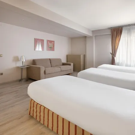 Hotel Crisol Almirante Bonifaz Burgos